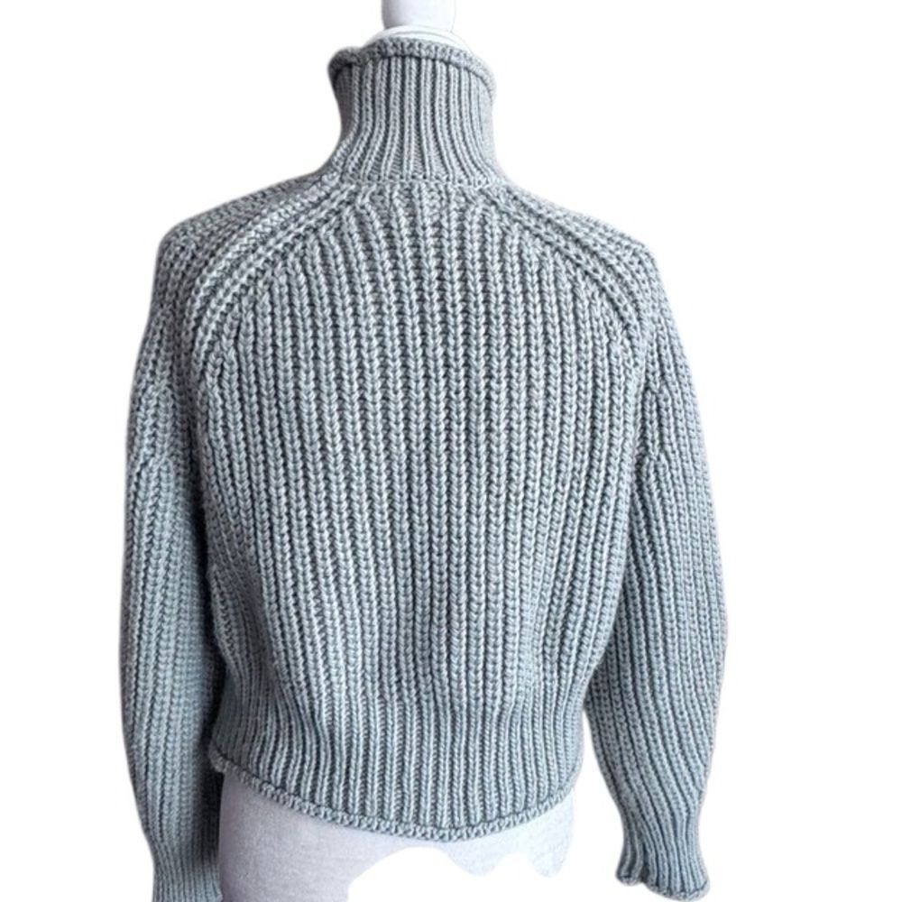 H&M Pullover Sweater Chunky Cropped Sage Green SZ S - Picture 3 of 12